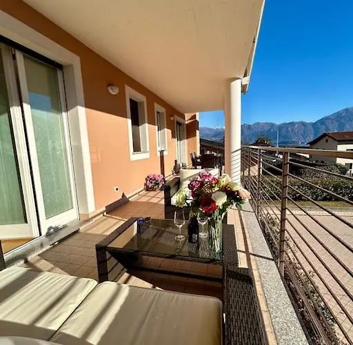 Dama In Tremezzina Лено