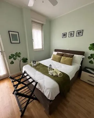 Dama In Tremezzina شقة لينّو