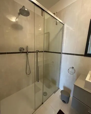 Dama In Tremezzina Apartment *